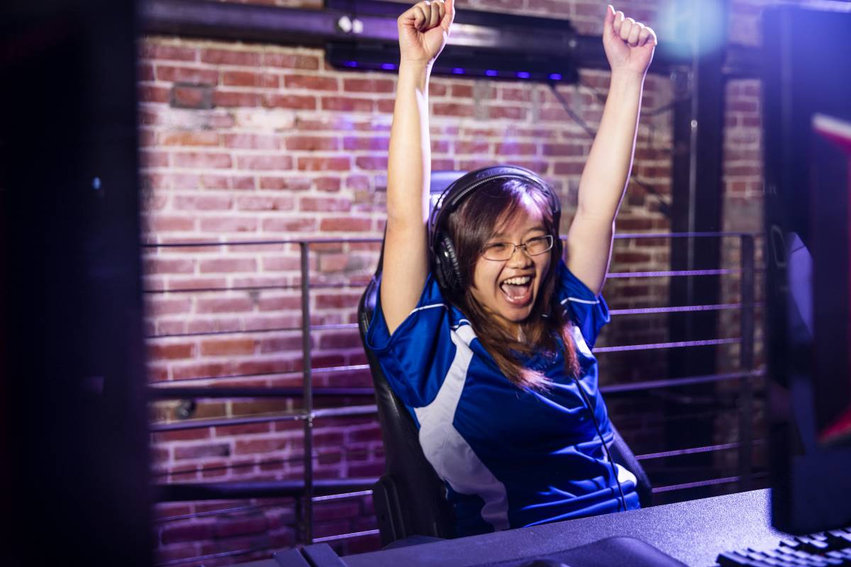 esports-girl